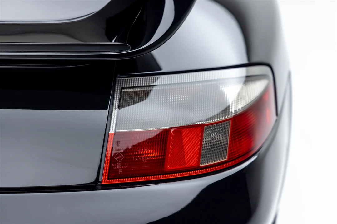 1999 Porsche 996 Carrera - Image 13 of 31