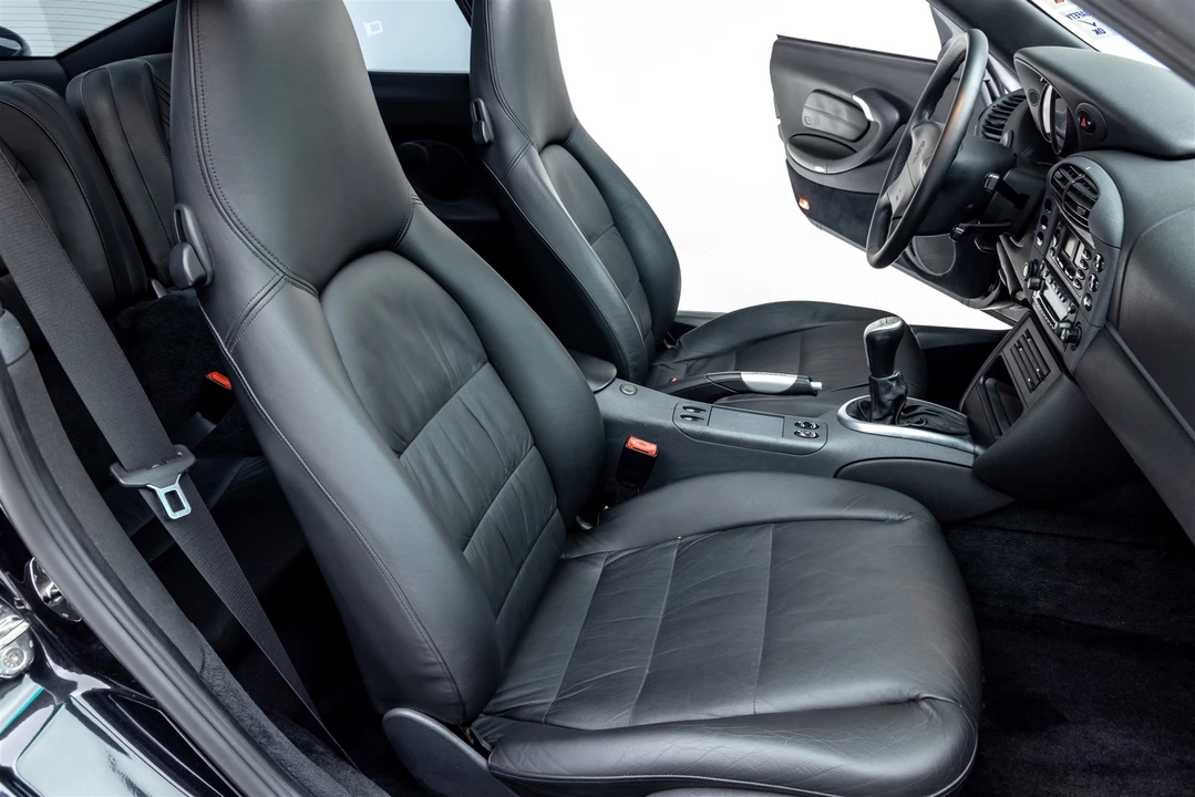 1999 Porsche 996 Carrera - Image 29 of 31