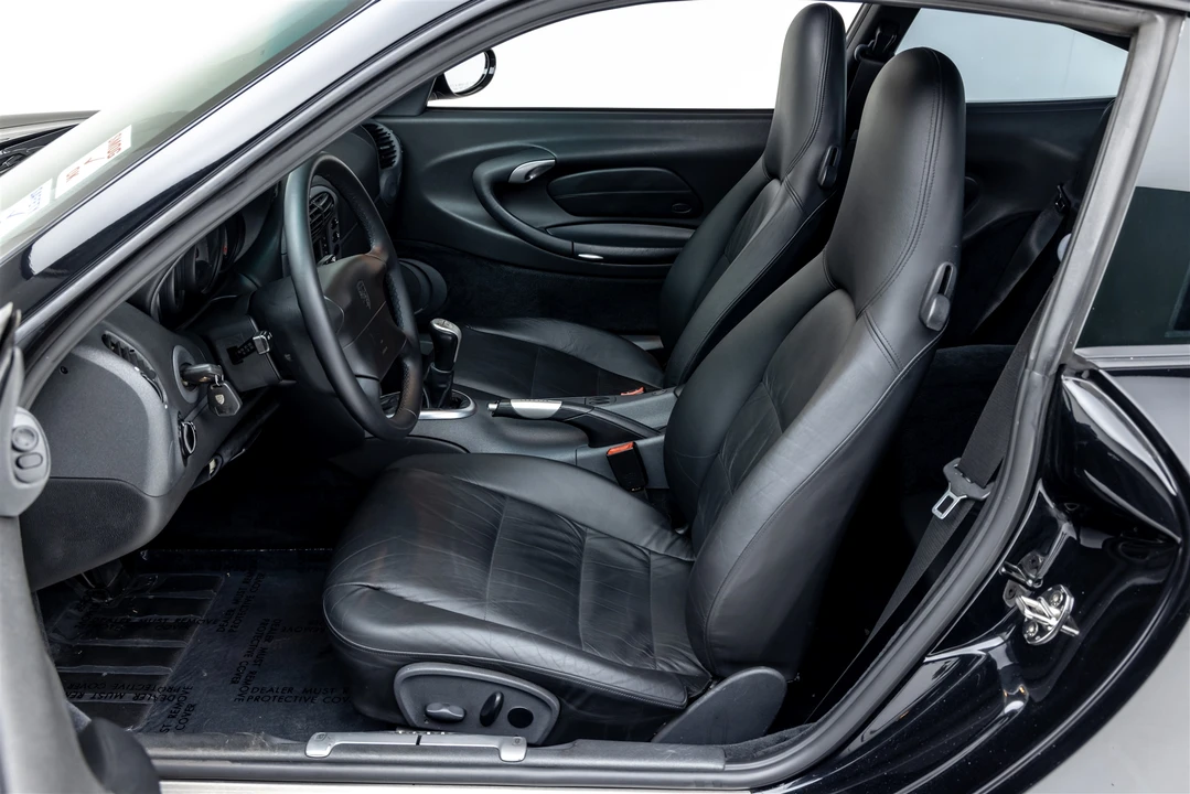 1999 Porsche 996 Carrera - Image 26 of 31
