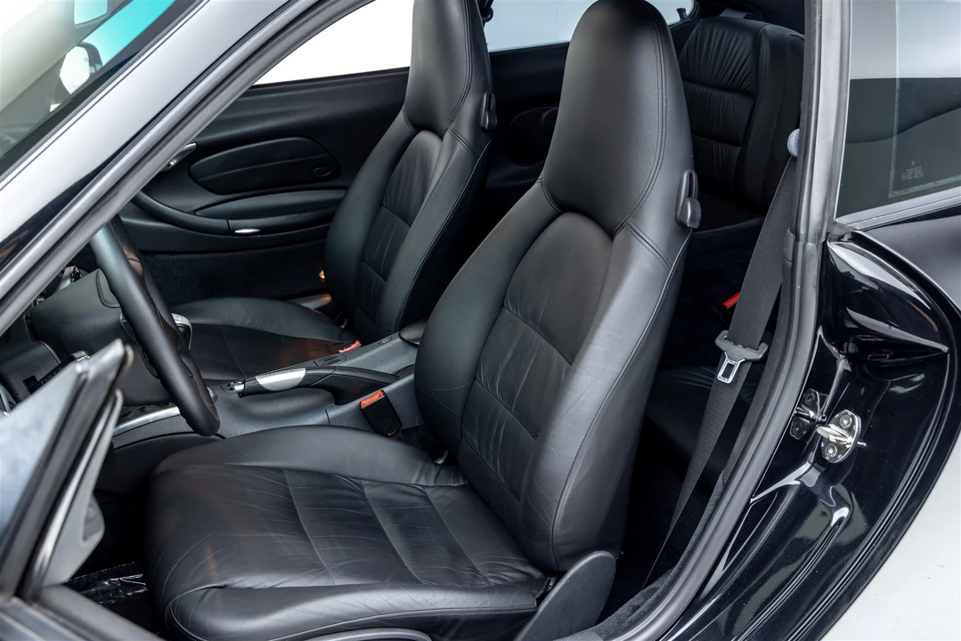 1999 Porsche 996 Carrera - Image 25 of 31