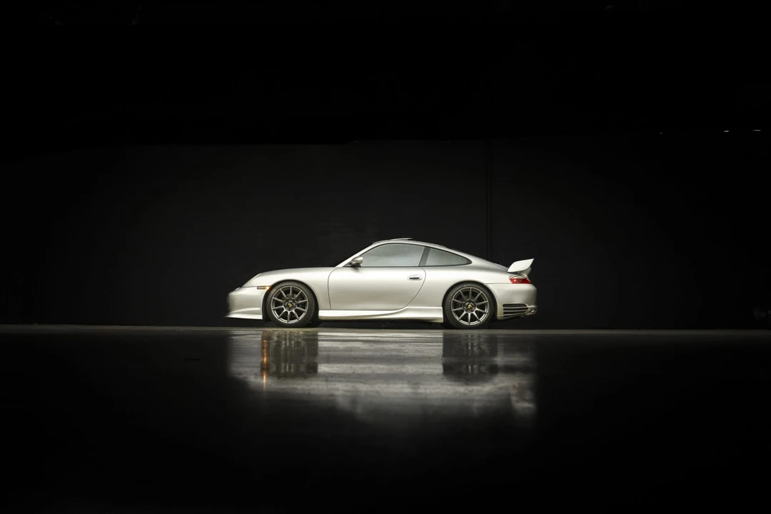 1999 Porsche 996 Carrera - Image 29 of 31