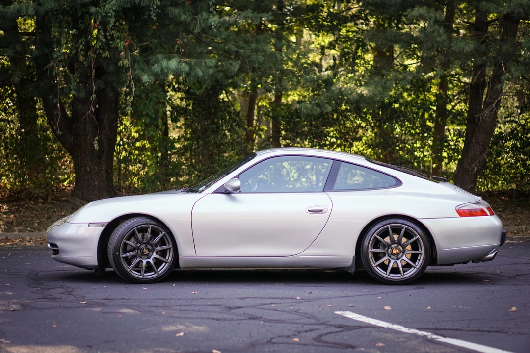 1999 Porsche 996 Carrera - Image 6 of 31