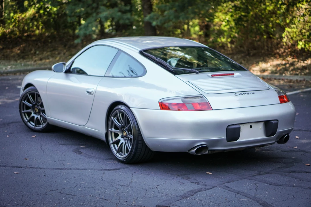 1999 Porsche 996 Carrera - Image 15 of 31