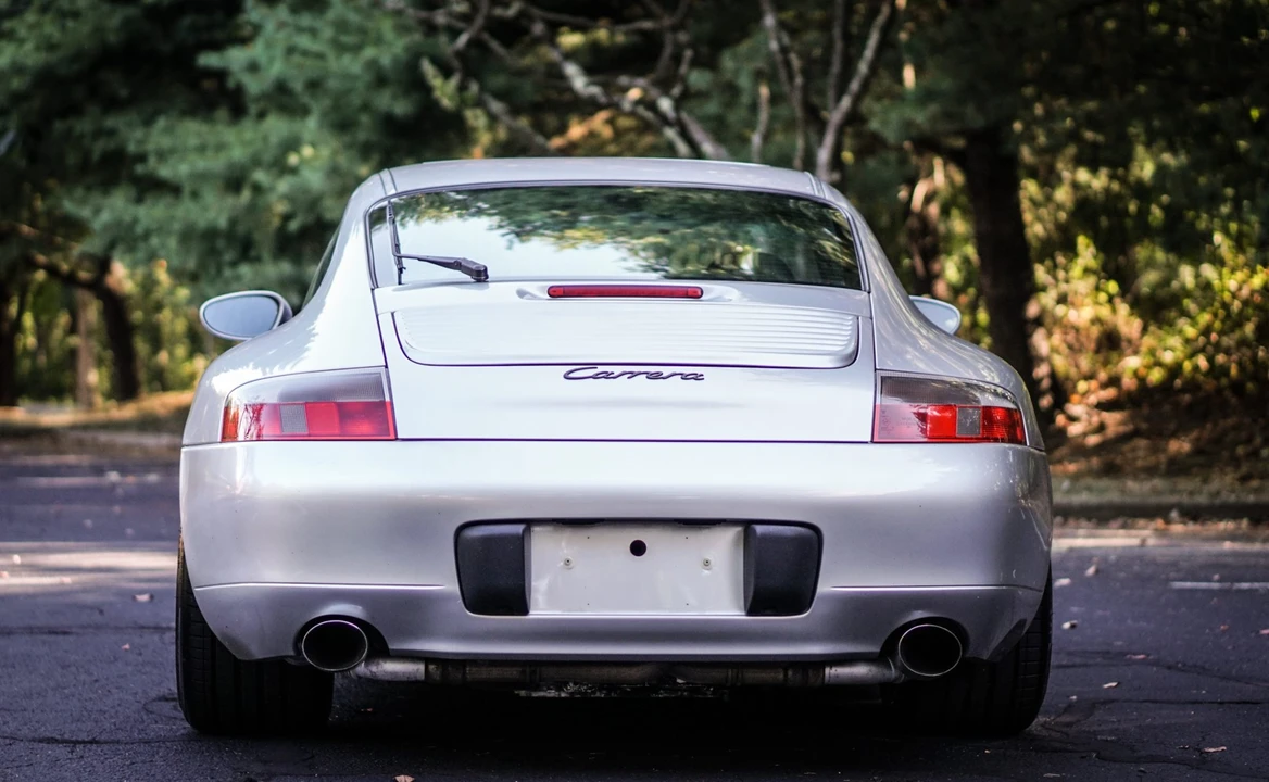 1999 Porsche 996 Carrera - Image 18 of 31