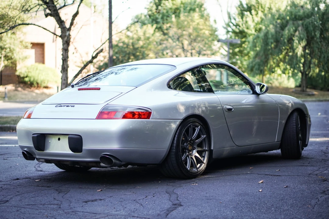 1999 Porsche 996 Carrera - Image 23 of 31