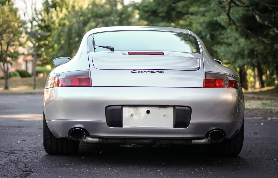 1999 Porsche 996 Carrera - Image 19 of 31