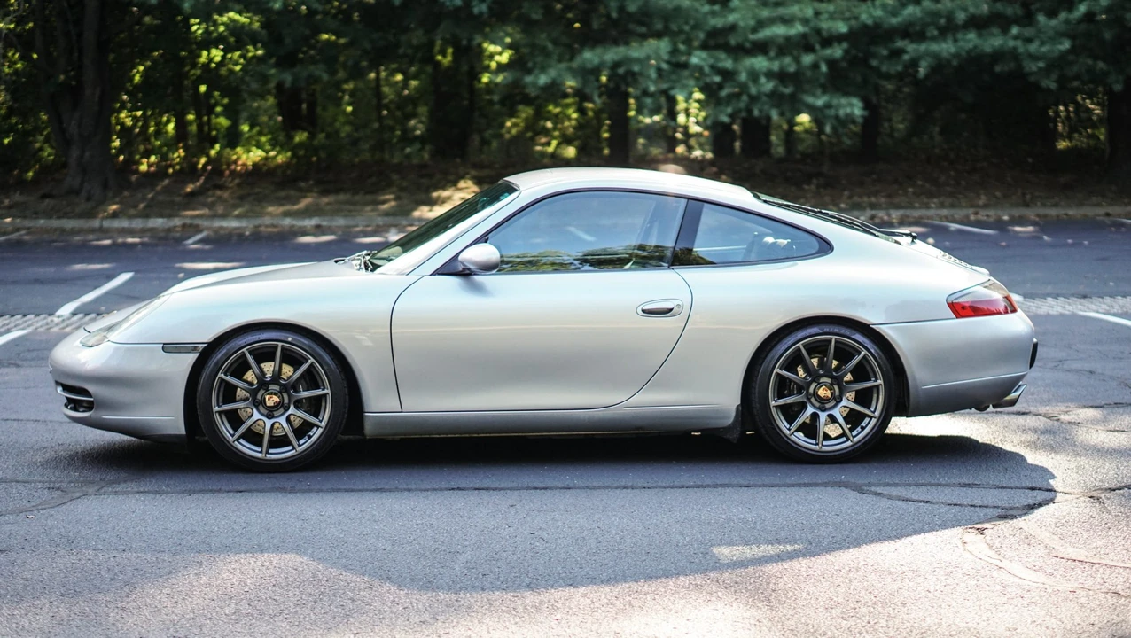 1999 Porsche 996 Carrera - Image 8 of 31