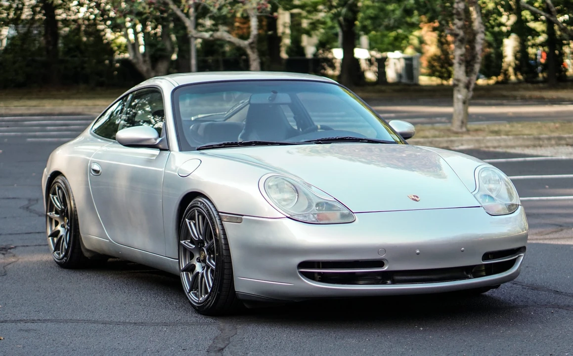 1999 Porsche 996 Carrera - Image 30 of 31