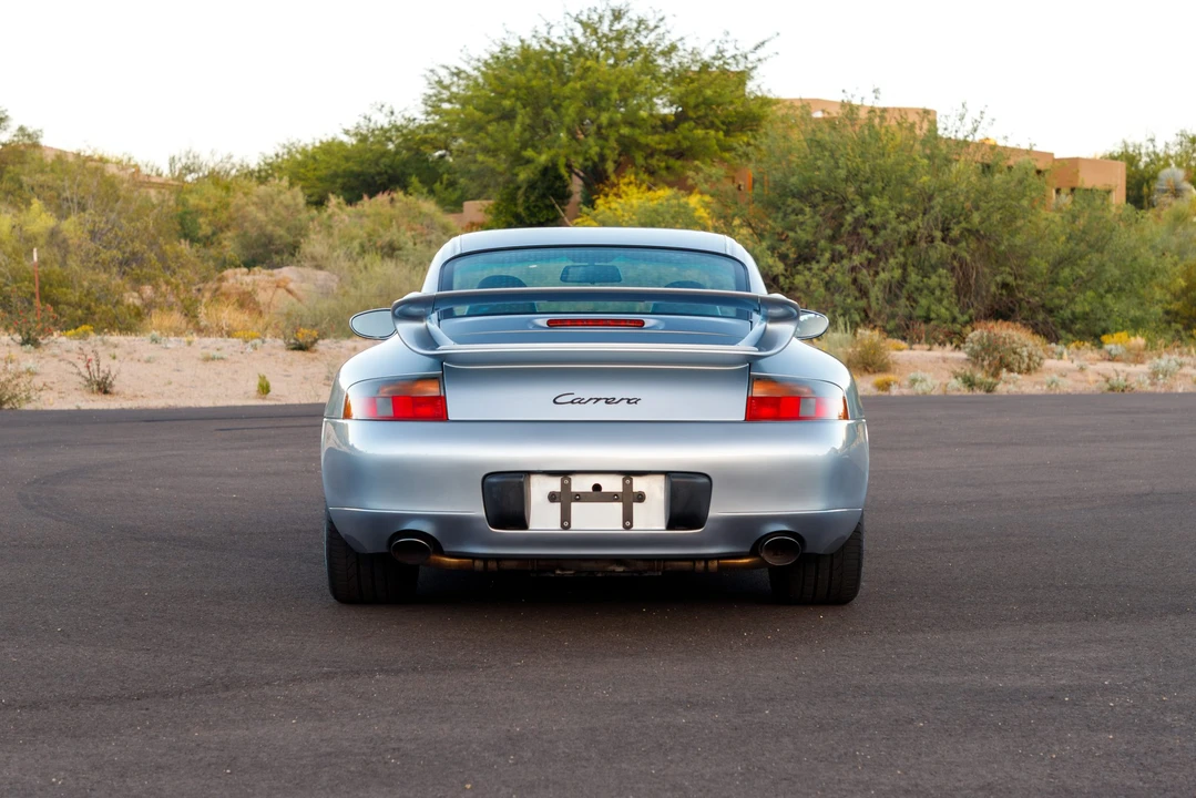 1999 Porsche 996 Carrera - Image 9 of 31