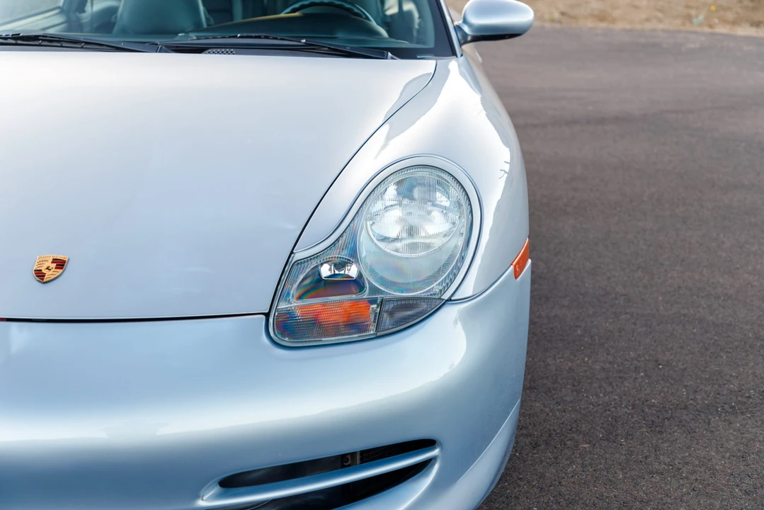 1999 Porsche 996 Carrera - Image 13 of 31