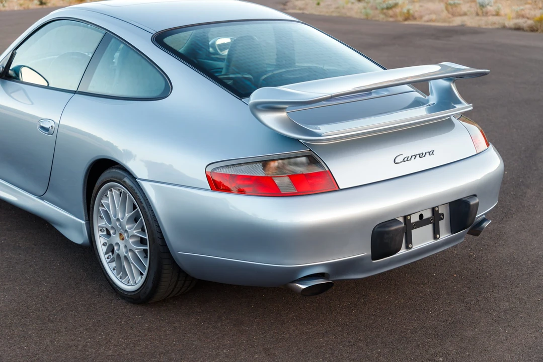 1999 Porsche 996 Carrera - Image 19 of 31