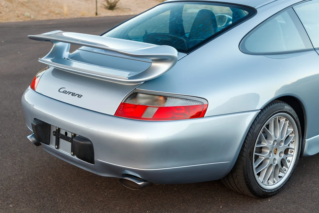 1999 Porsche 996 Carrera - Image 18 of 31