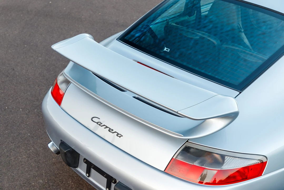 1999 Porsche 996 Carrera - Image 27 of 31
