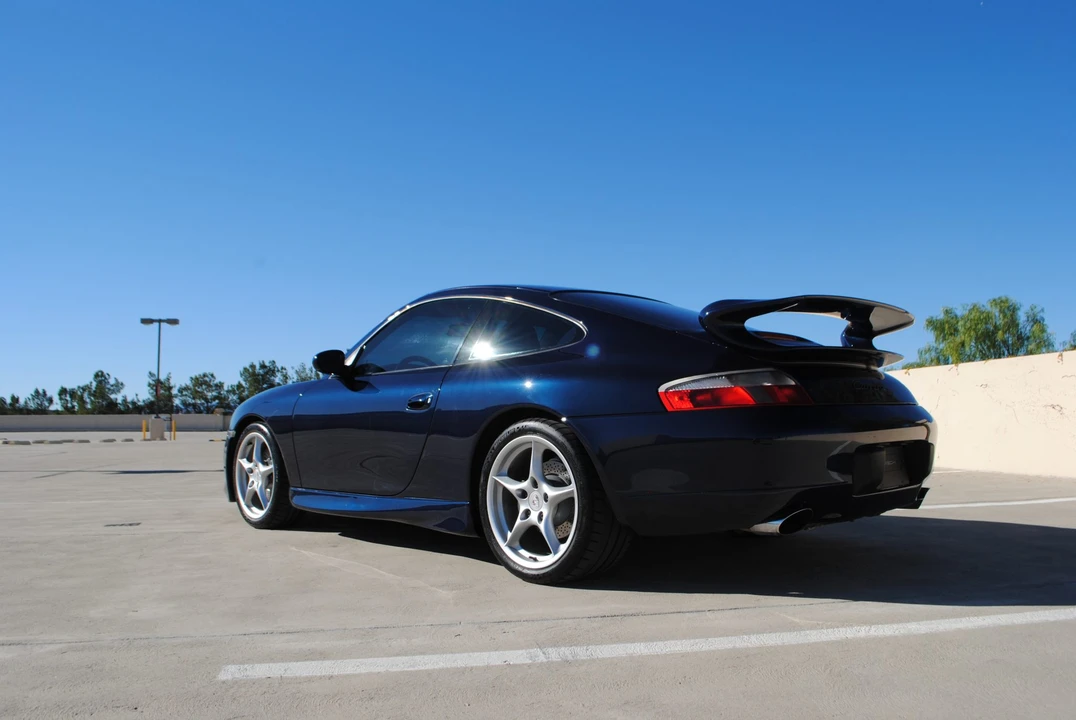 1999 Porsche 996 Carrera - Image 25 of 31