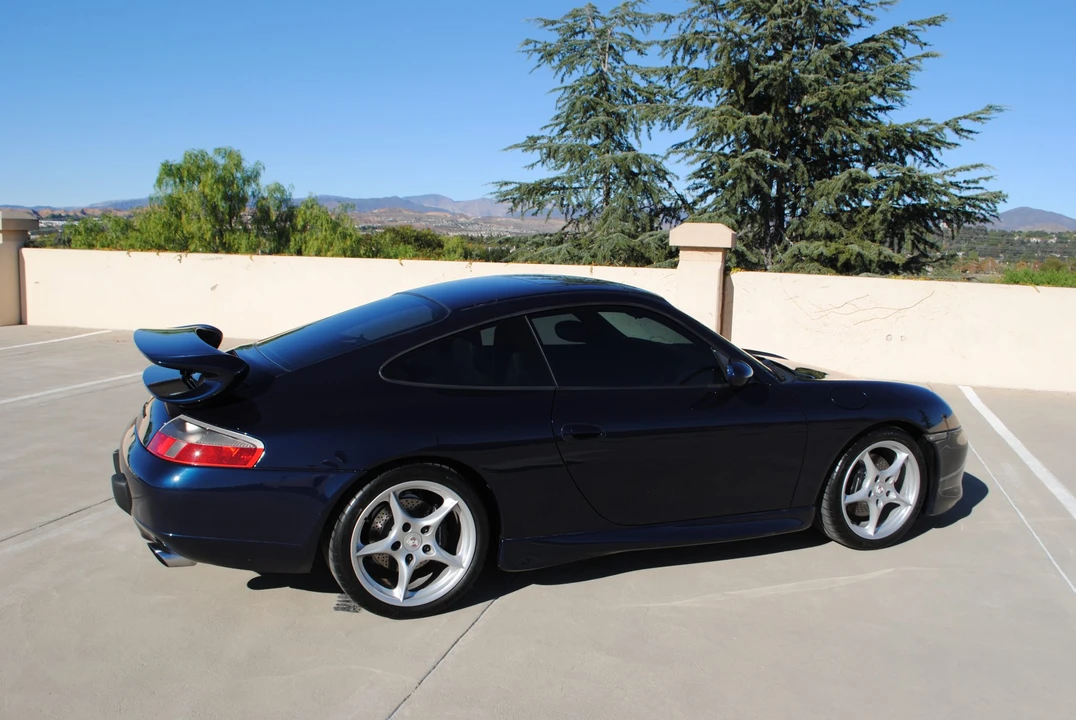 1999 Porsche 996 Carrera - Image 30 of 31