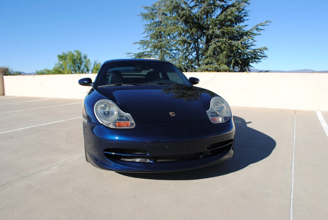 1999 Porsche 996 Carrera - Image 10 of 31