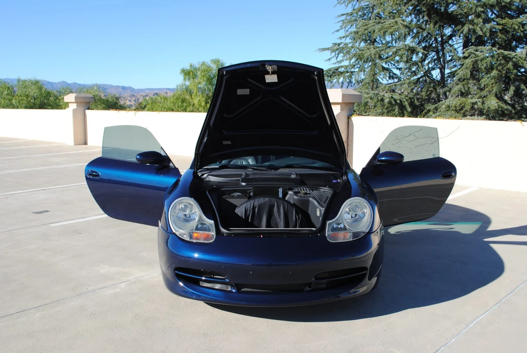 1999 Porsche 996 Carrera - Image 13 of 31
