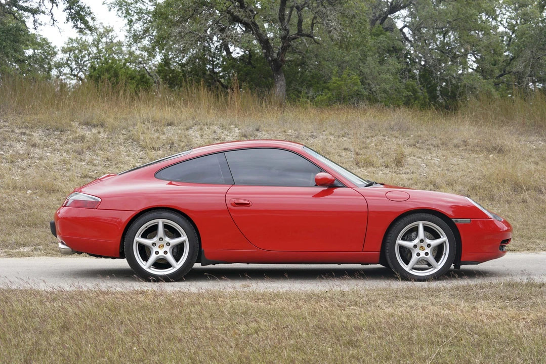 1999 Porsche 996 Carrera - Image 8 of 31