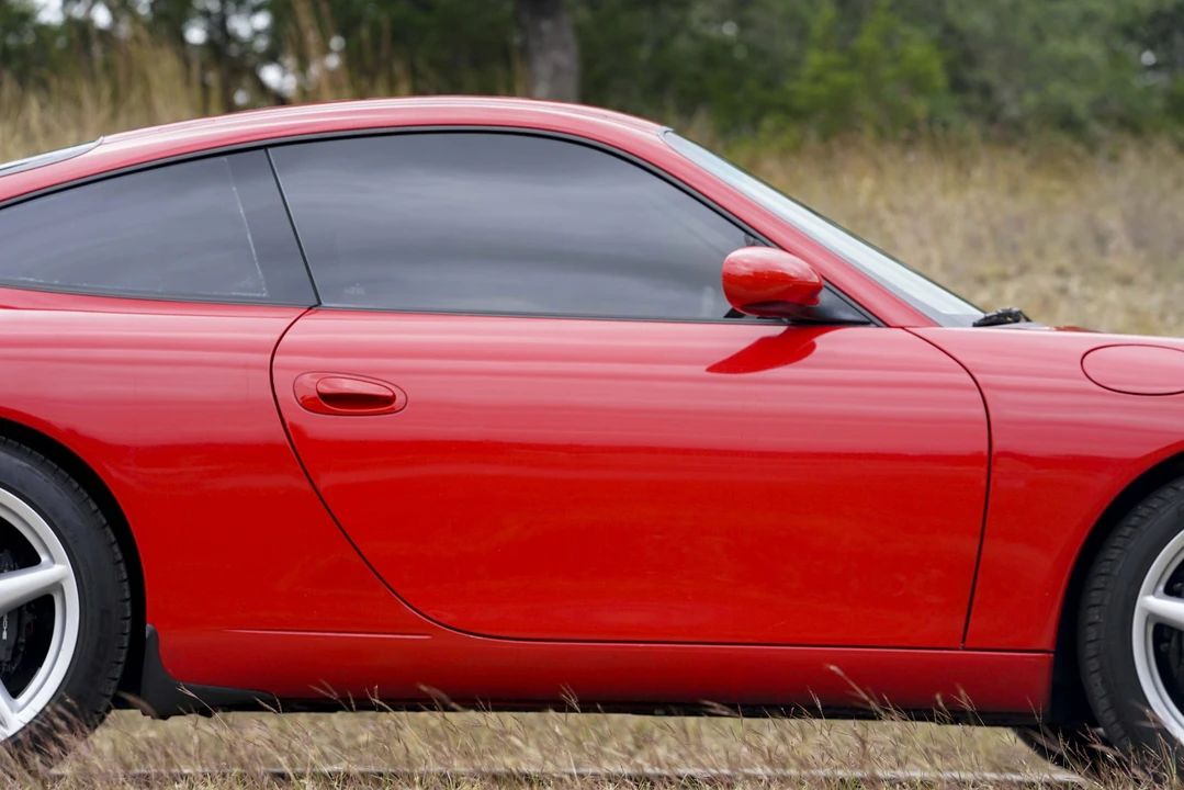 1999 Porsche 996 Carrera - Image 21 of 31