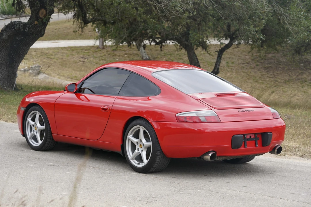 1999 Porsche 996 Carrera - Image 13 of 31