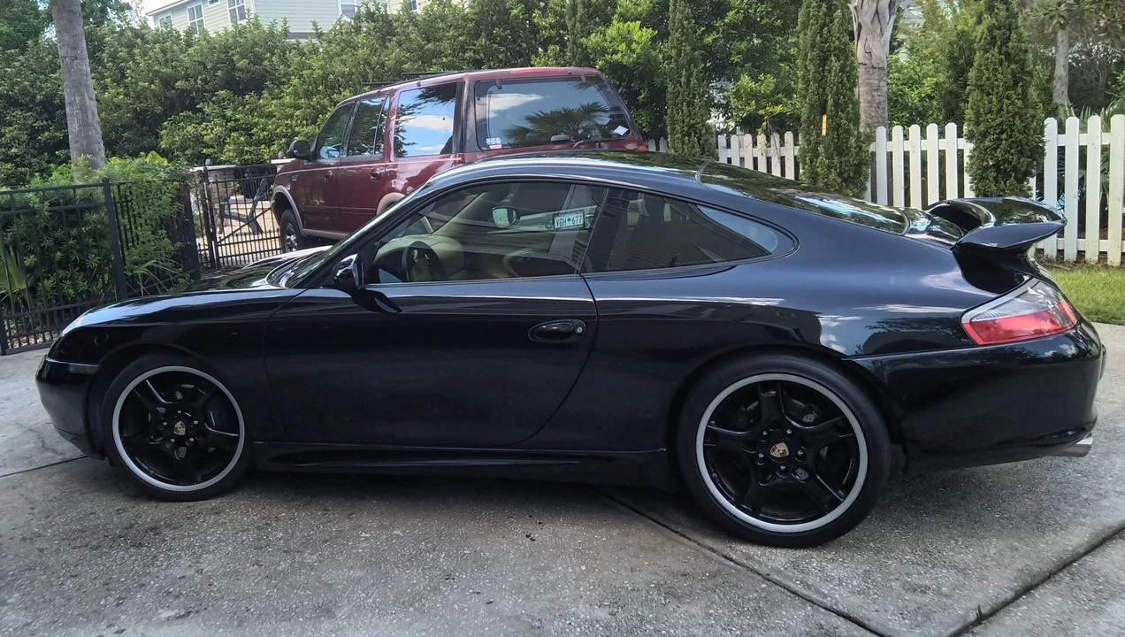1999 Porsche 996 Carrera - Image 14 of 31