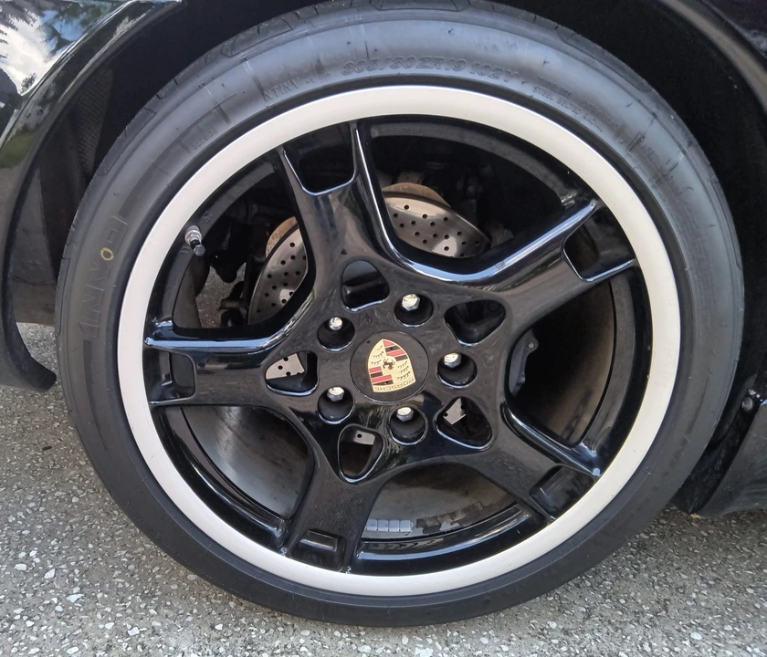 1999 Porsche 996 Carrera - Image 29 of 31