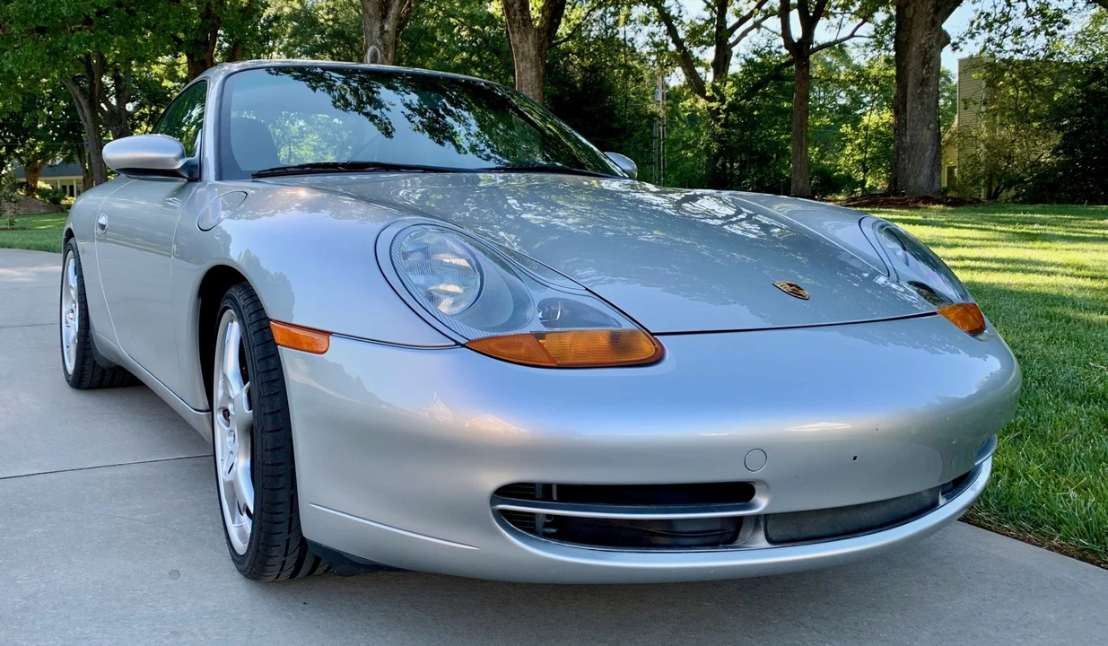 1999 Porsche 996 Carrera - Image 30 of 31