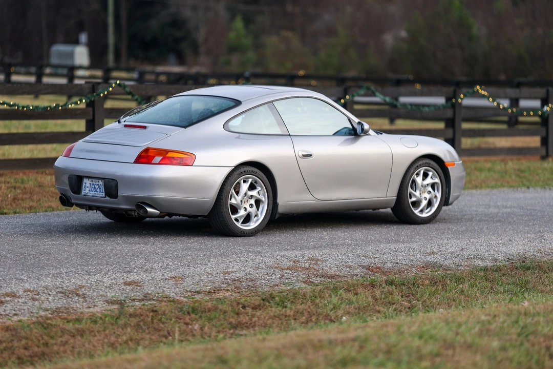 1999 Porsche 996 Carrera - Image 21 of 31