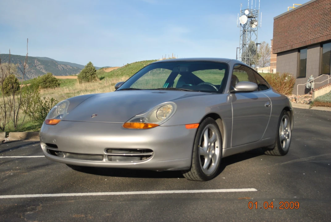 1999 Porsche 996 Carrera - Image 10 of 31
