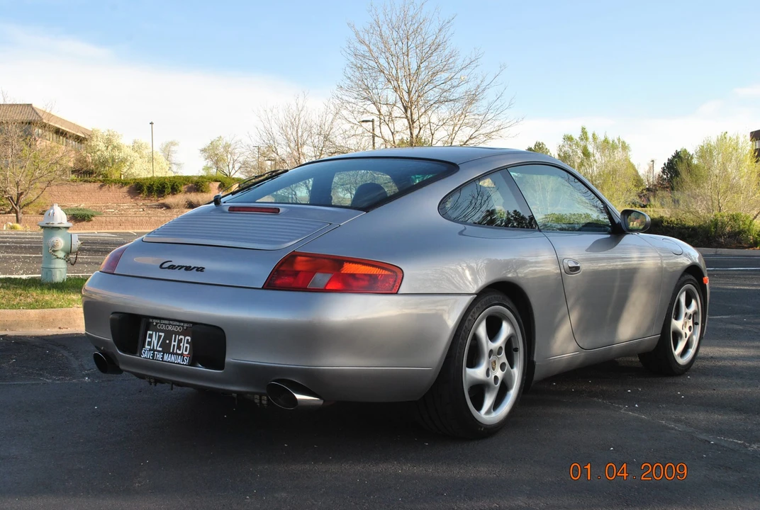 1999 Porsche 996 Carrera - Image 27 of 31