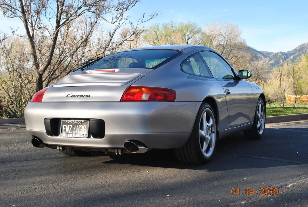 1999 Porsche 996 Carrera - Image 28 of 31