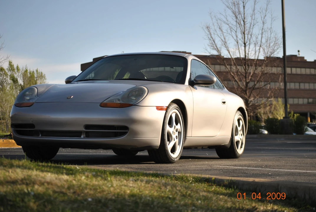 1999 Porsche 996 Carrera - Image 9 of 31