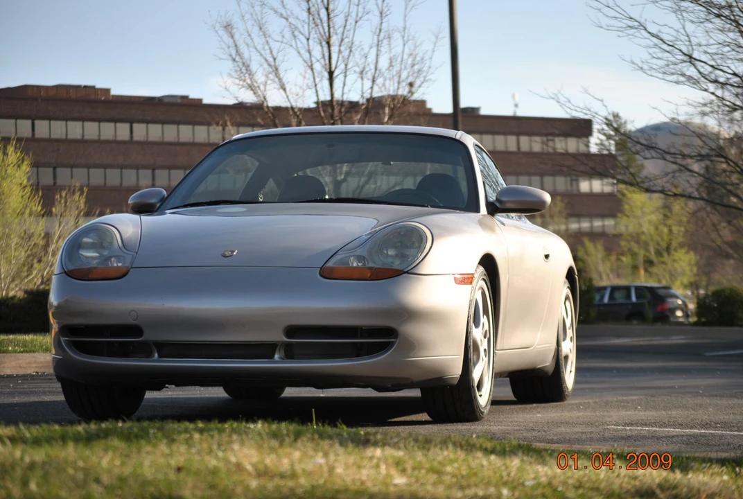 1999 Porsche 996 Carrera - Image 11 of 31