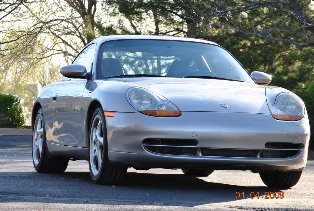 1999 Porsche 996 Carrera - Image 20 of 31