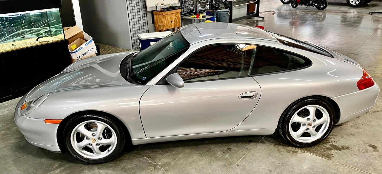 1999 Porsche 996 Carrera - Image 30 of 31