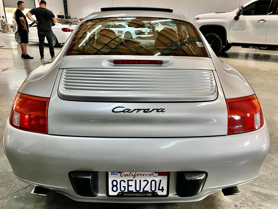 1999 Porsche 996 Carrera - Image 22 of 31