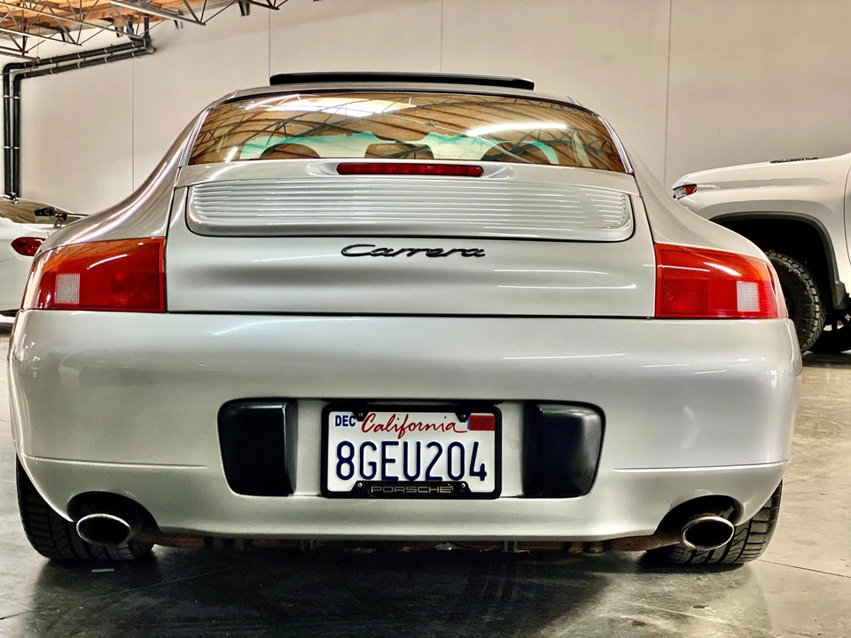 1999 Porsche 996 Carrera - Image 21 of 31