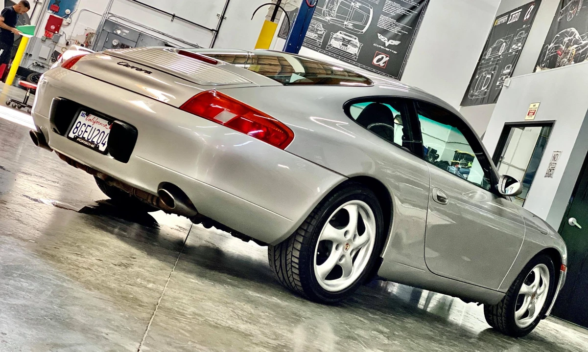 1999 Porsche 996 Carrera - Image 18 of 31