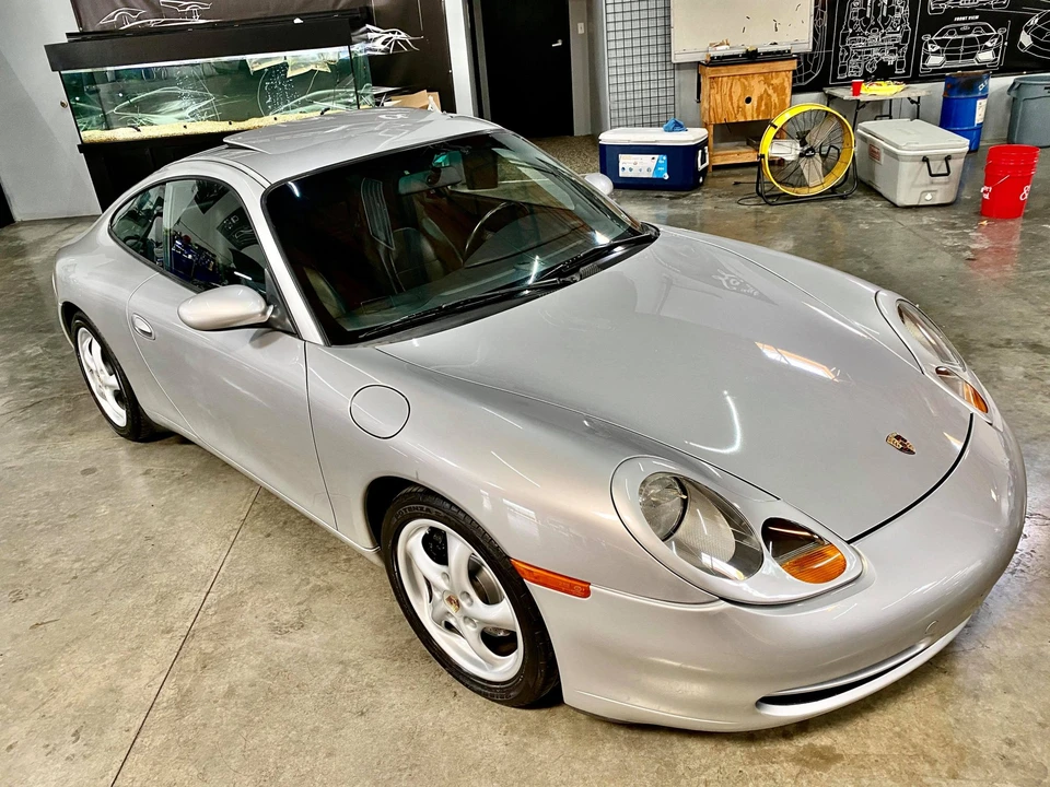 1999 Porsche 996 Carrera - Image 13 of 31
