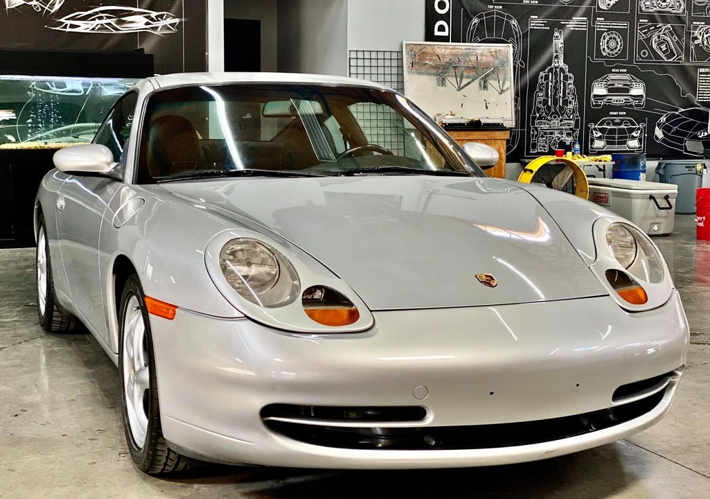 1999 Porsche 996 Carrera - Image 9 of 31