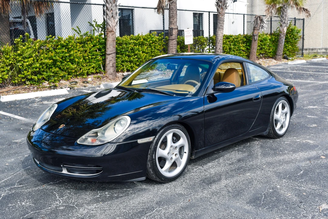 1999 Porsche 996 Carrera - Image 10 of 31