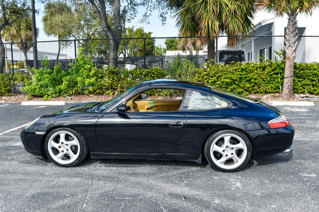 1999 Porsche 996 Carrera - Image 20 of 31