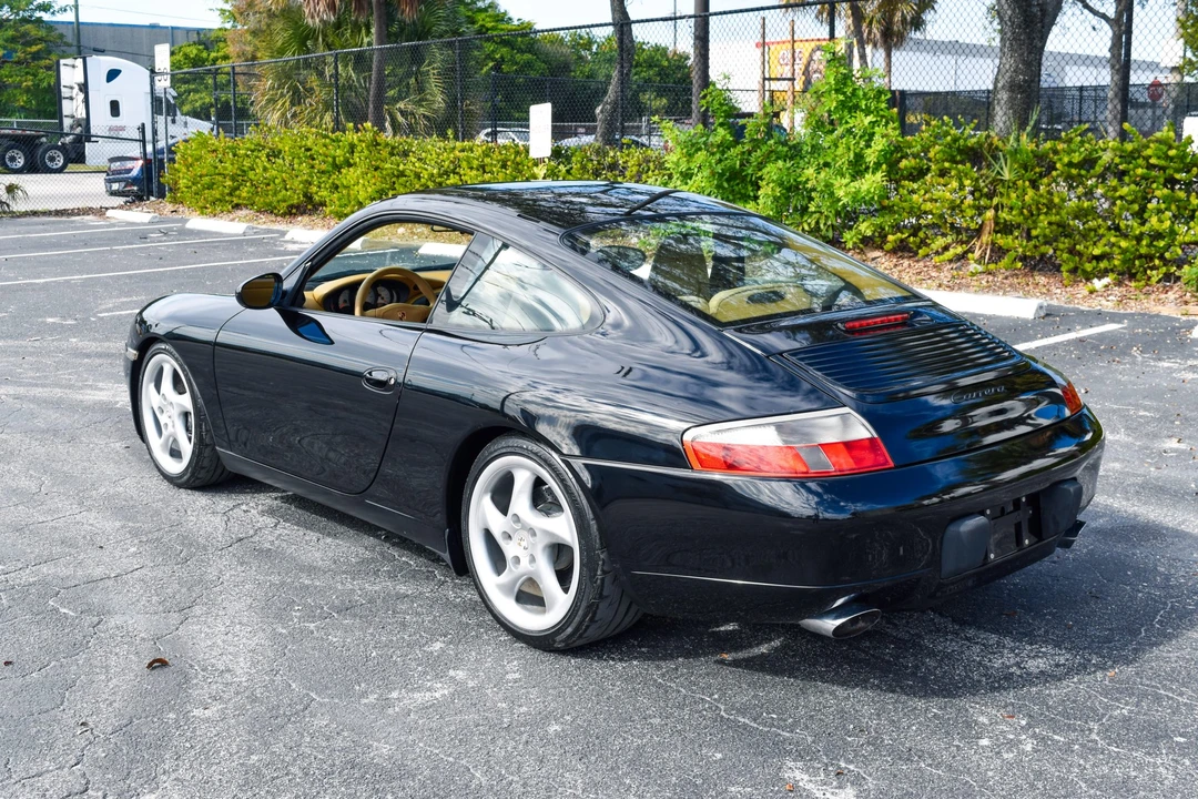 1999 Porsche 996 Carrera - Image 25 of 31