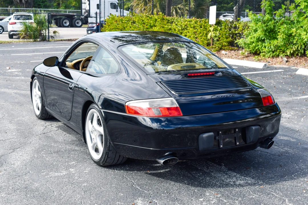1999 Porsche 996 Carrera - Image 28 of 31