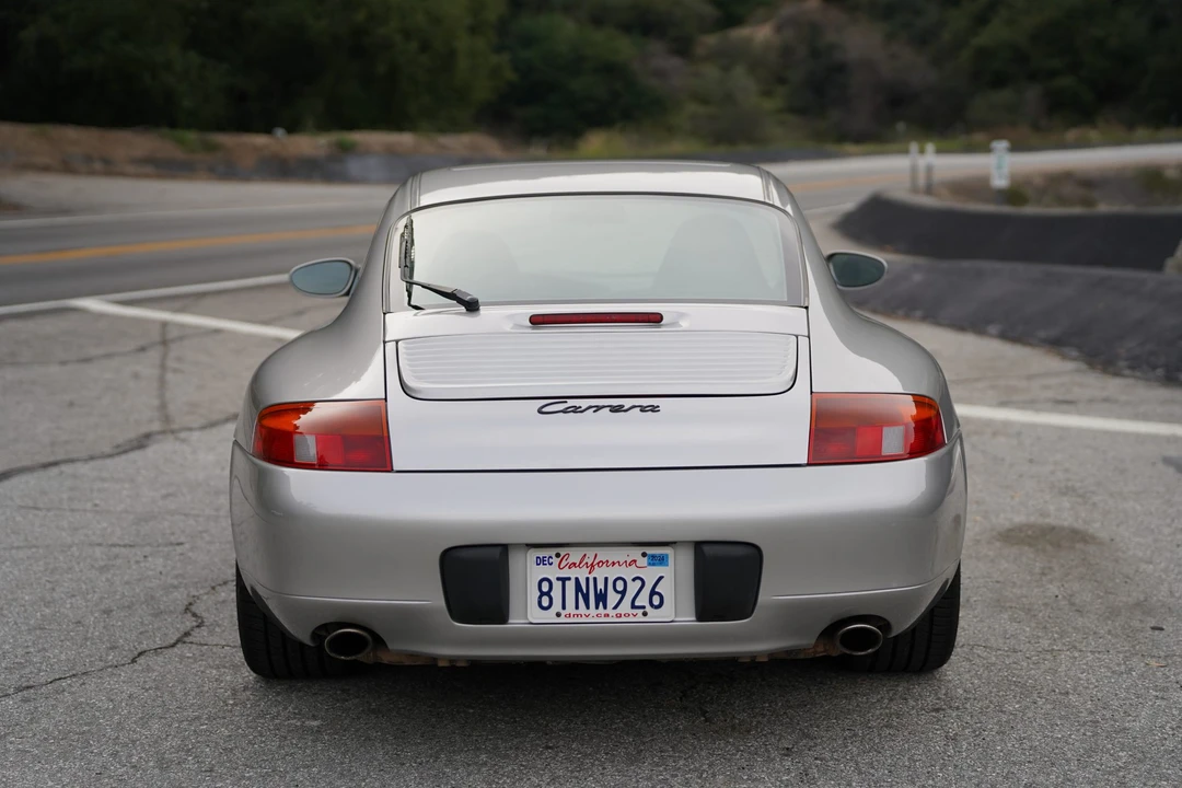 1999 Porsche 996 Carrera - Image 30 of 31