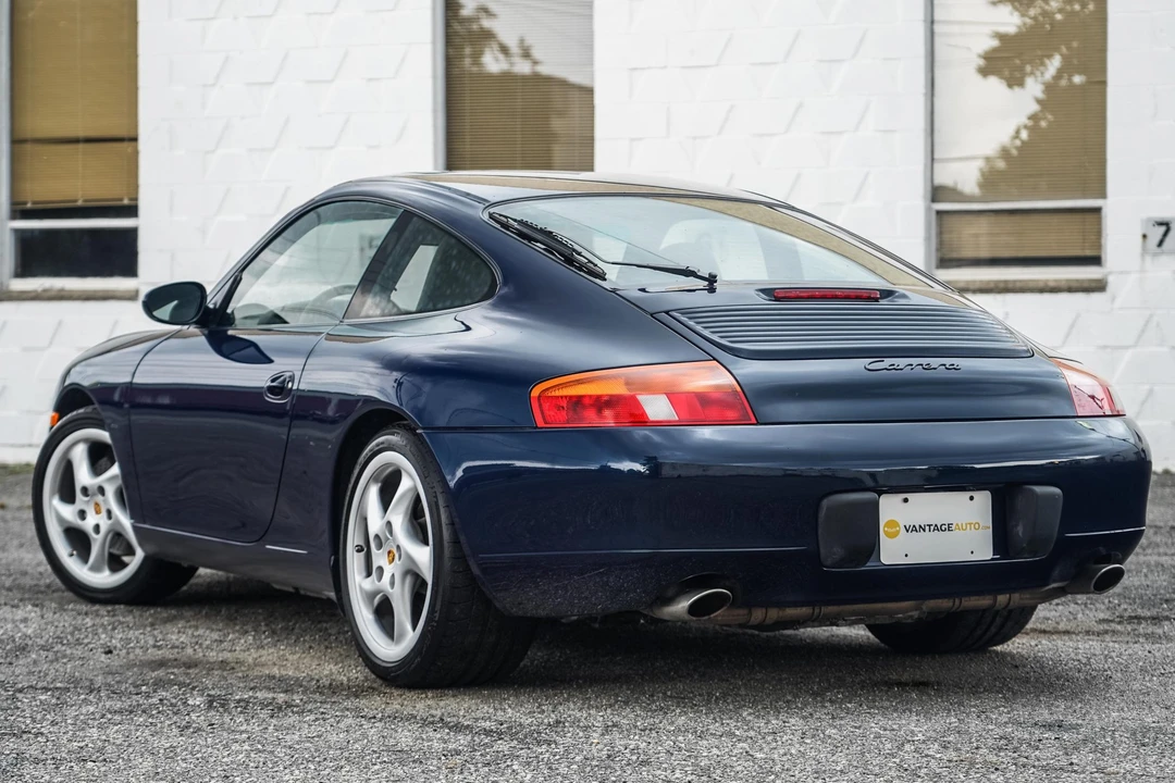 1999 Porsche 996 Carrera - Image 11 of 31