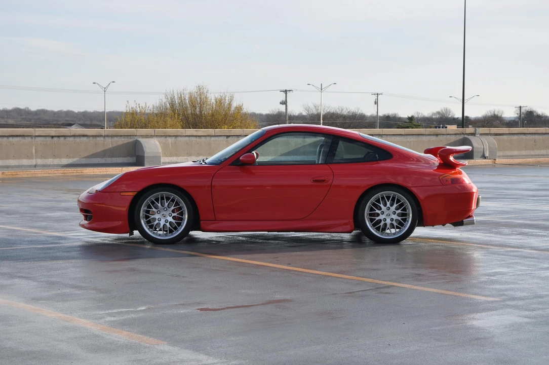 1999 Porsche 996 Carrera - Image 10 of 31