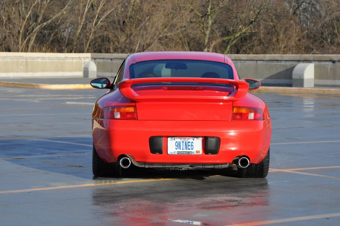 1999 Porsche 996 Carrera - Image 12 of 31