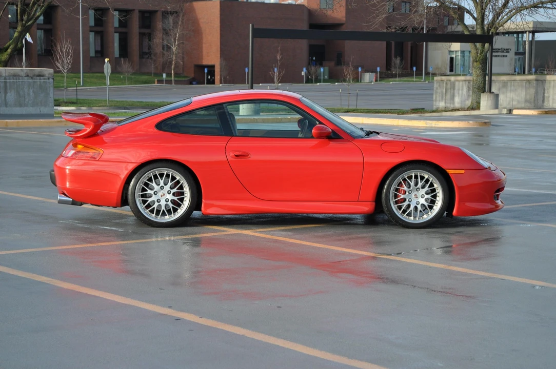 1999 Porsche 996 Carrera - Image 14 of 31