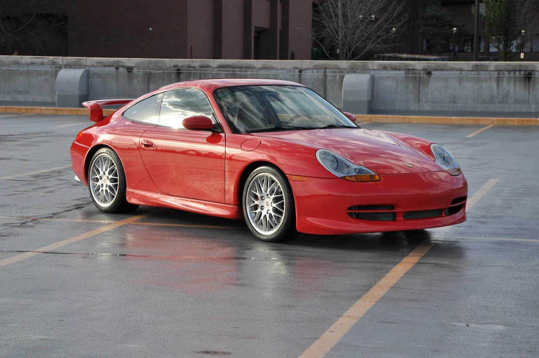 1999 Porsche 996 Carrera - Image 15 of 31